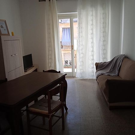 La Casa Di Lucia Appartamento 诺瓦拉 外观 照片